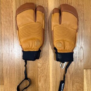 Hestra CZone 3-finger Mittens